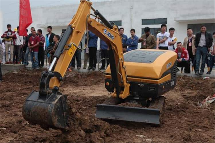 XCMG new 1.5 ton mini remote control excavator machine XE15R made in China
